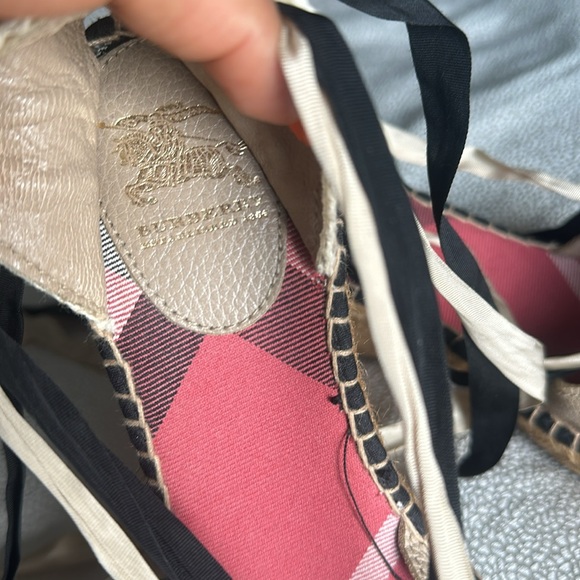 Burberry wedges plain in pink black and tan color. They are beautiful - Picture 4 of 5